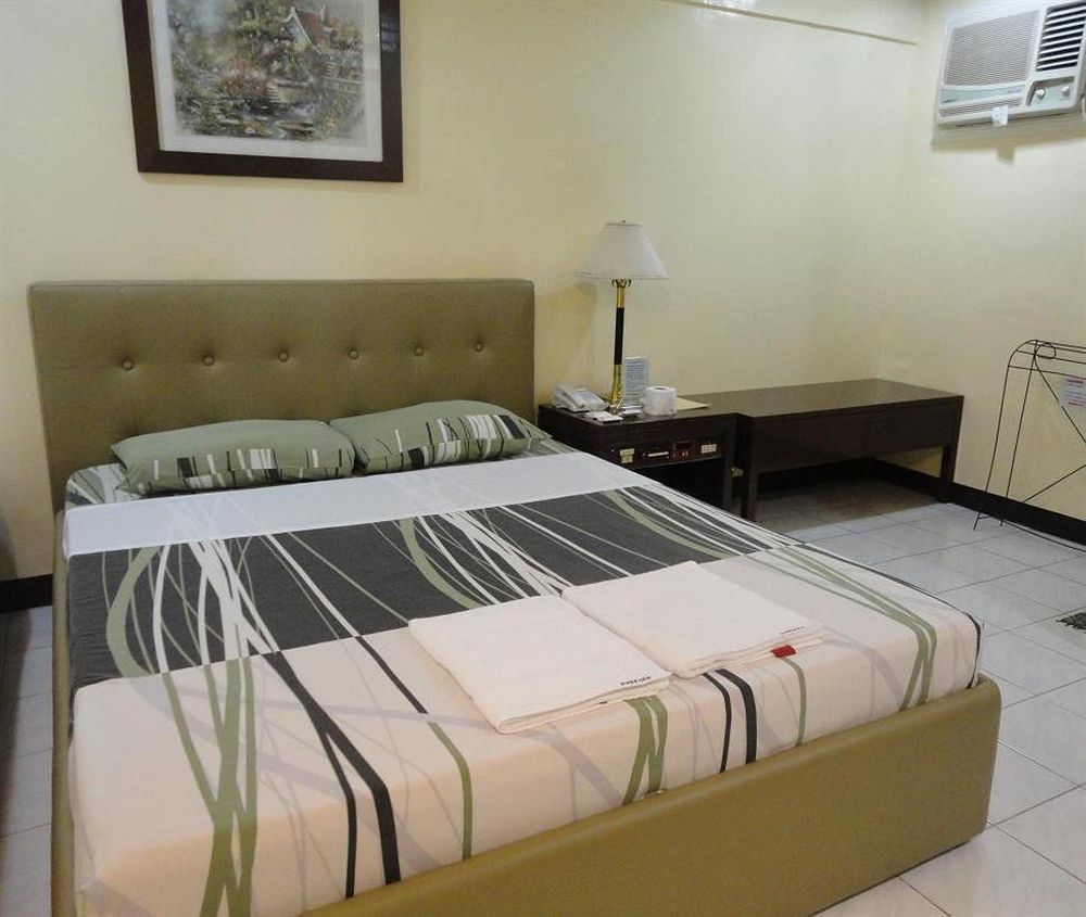 Riverview Resort And Conference Center Calamba  Exterior photo