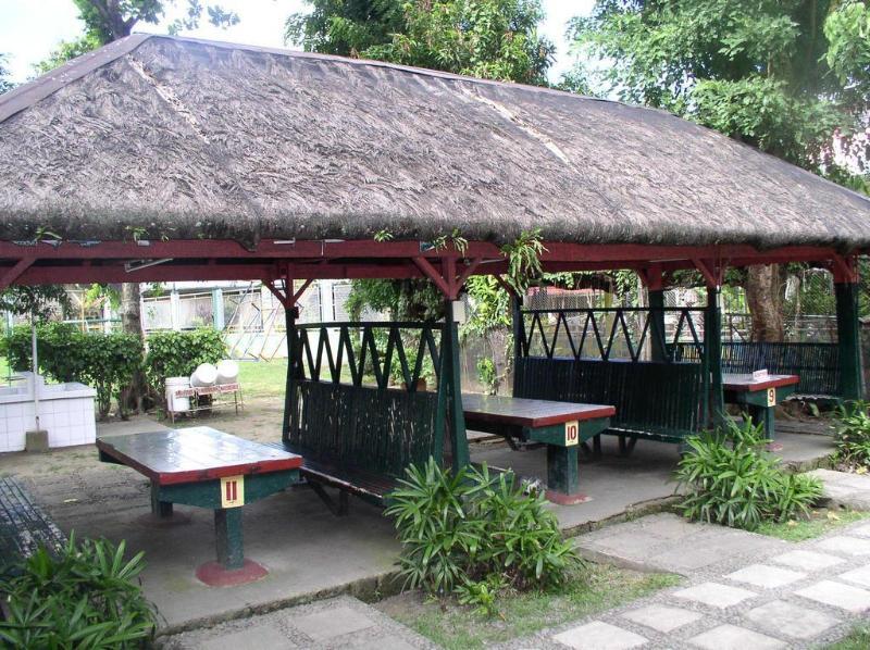 Riverview Resort And Conference Center Calamba  Exterior photo