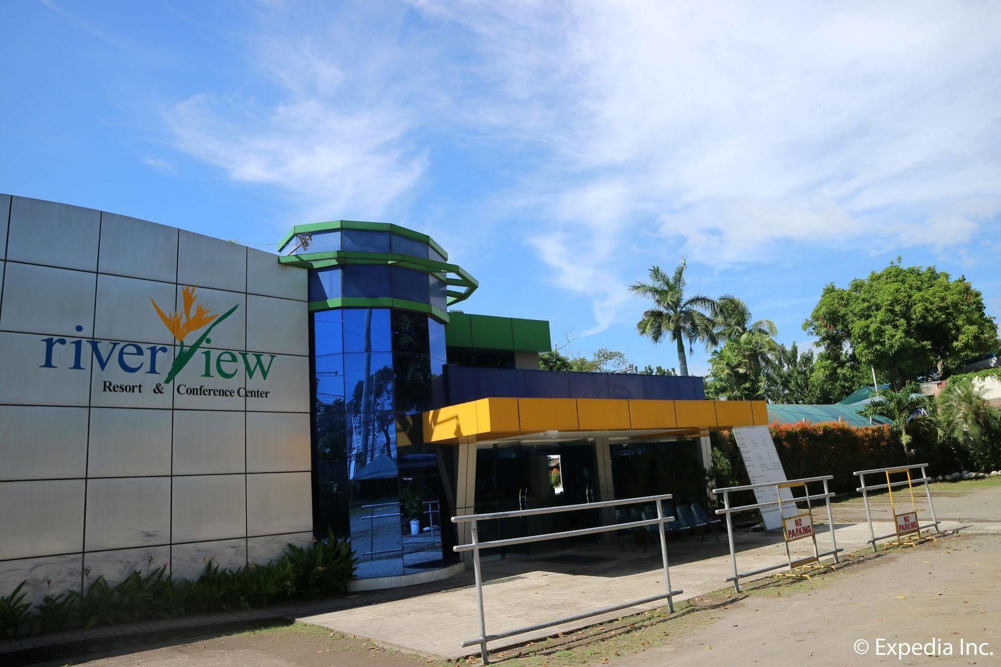 Riverview Resort And Conference Center Calamba  Exterior photo