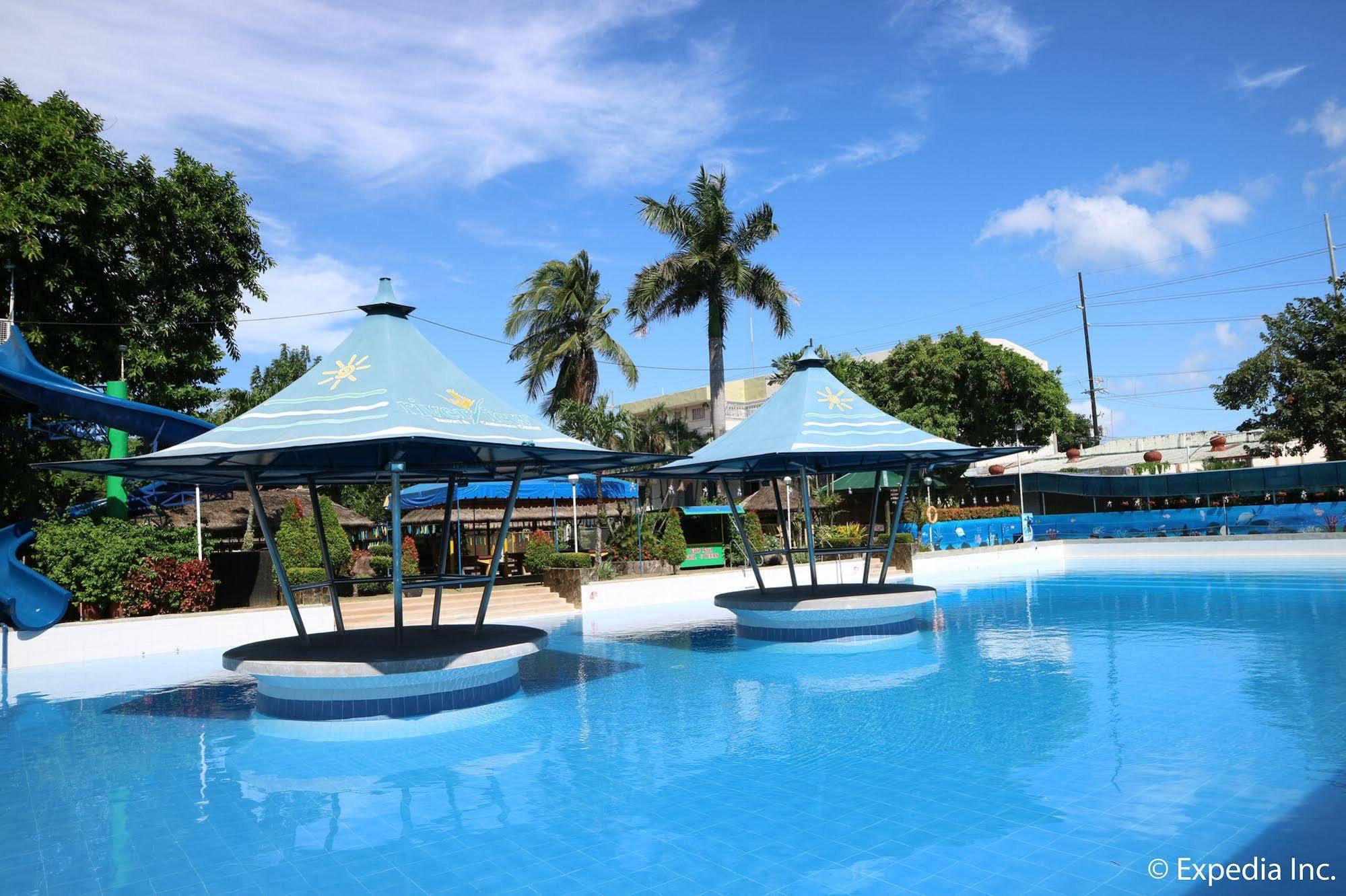Riverview Resort And Conference Center Calamba  Exterior photo